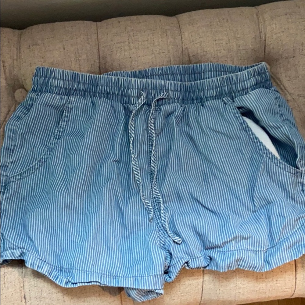 Beachy striped shorts